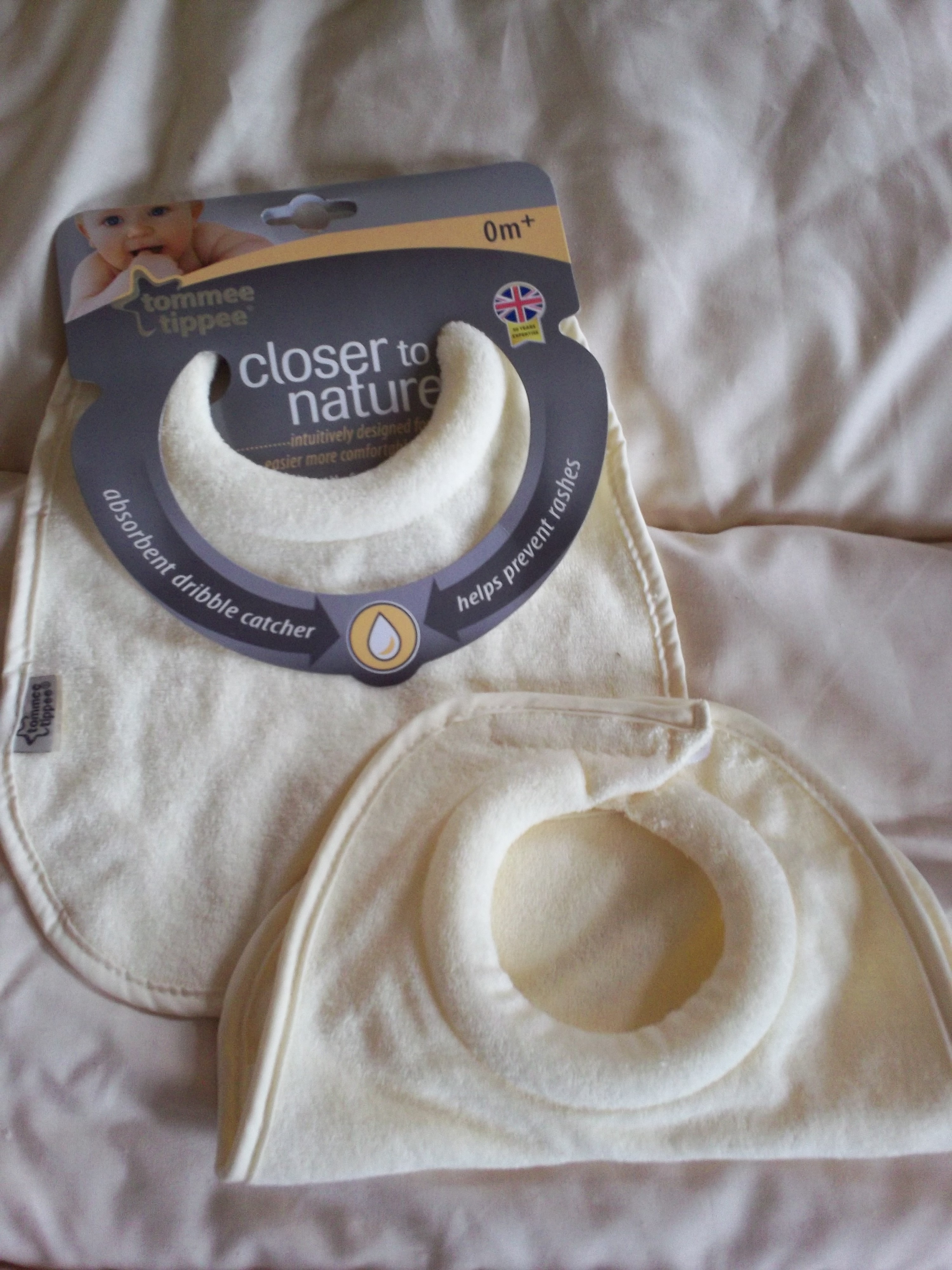 tommee tippee milk bibs