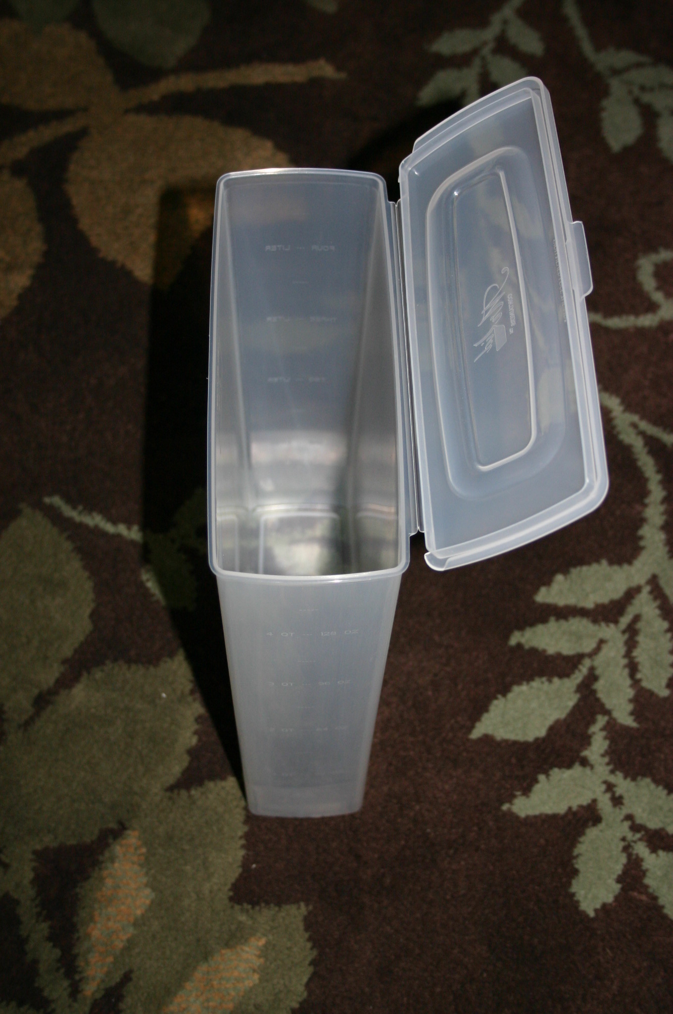 Mr. Lid: Containers with Attached Lids! Review
