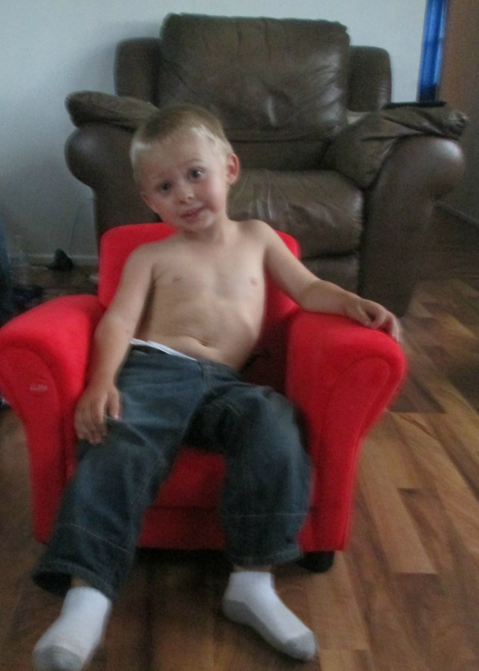 Elmo shop chair bed
