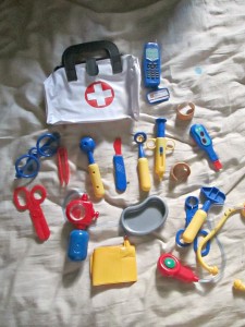 Learning resources pretend play doctor set bag