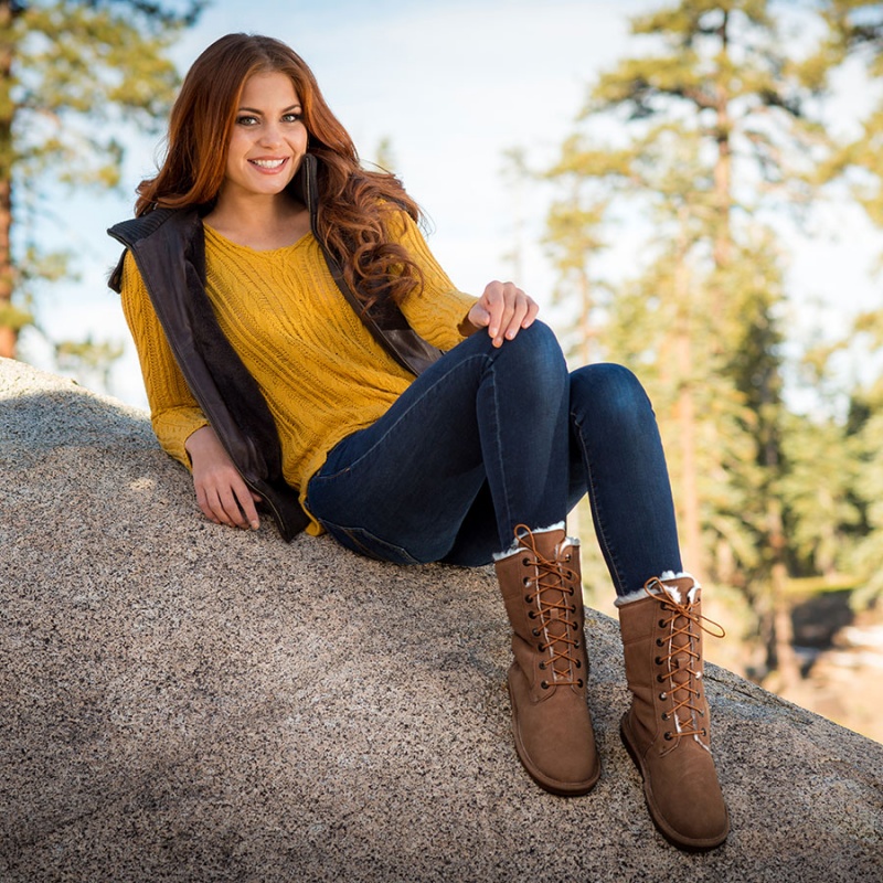 bearpaw lauren boot