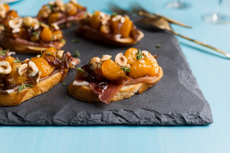 wonderful halos prosciutto bruschetta bites