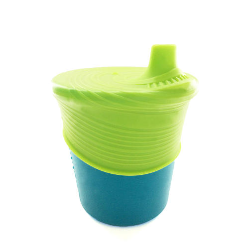 Siliskin Silicone Sippy Cup ~ Silikids ~ It's Smart To Be Sili Using Alternatives To Plastic! Check out their silicone and glassware infant, baby, and children's products today!