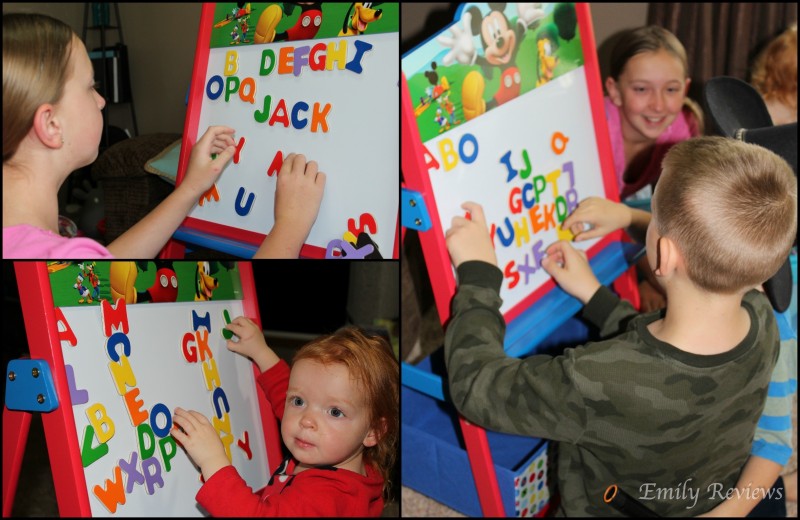 Delta Children ~ Disney Frozen Toy Box & Mickey Mouse Activity Easel {Holiday Gift Guide Ideas!}