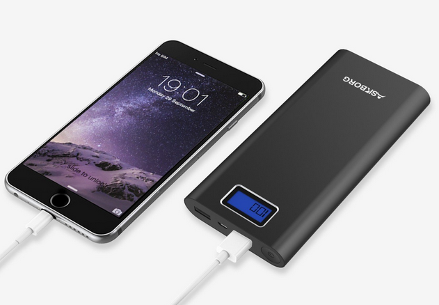 Askborg ~ Mobile Charging Accessories For Smartphones ~ Askborg ChargeCube 20800mAh Universal Power Bank with Digital Display - Black