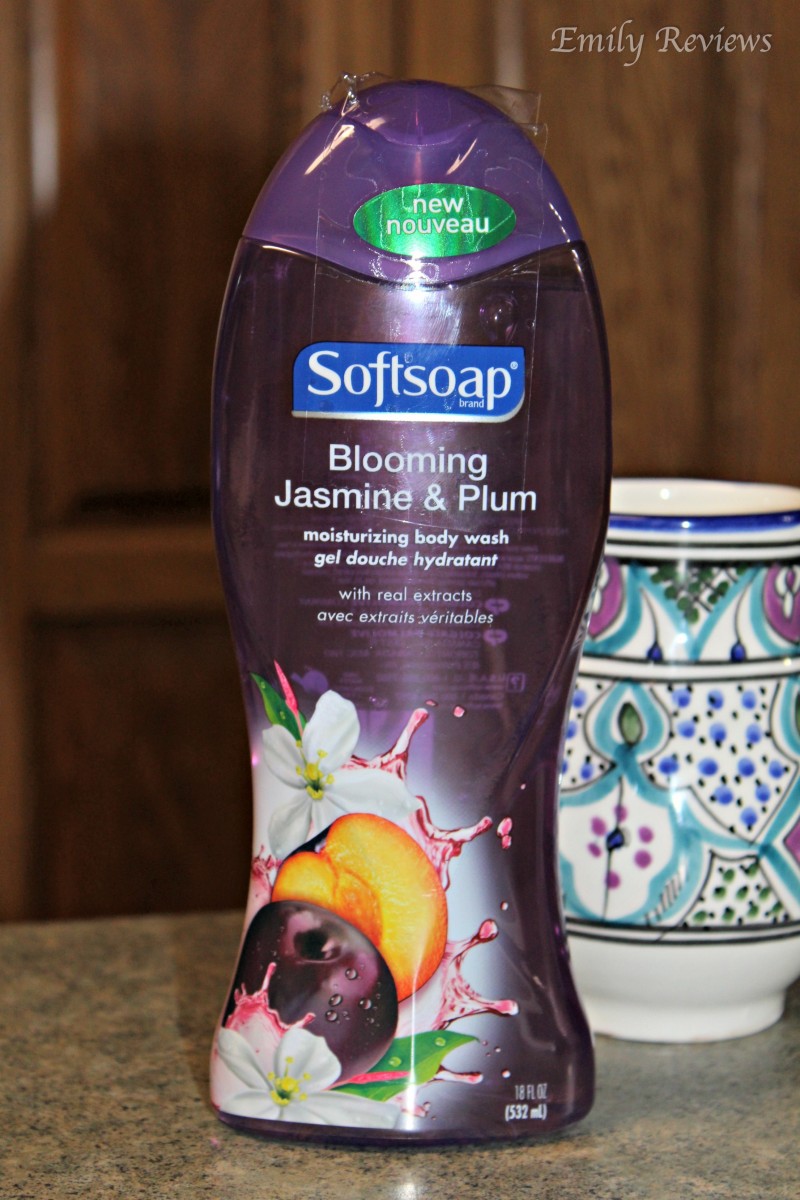 Softsoap Special Edition New Body Washes ~ Blooming Jasmine & Plum and Honey Crème & Lavender Scents