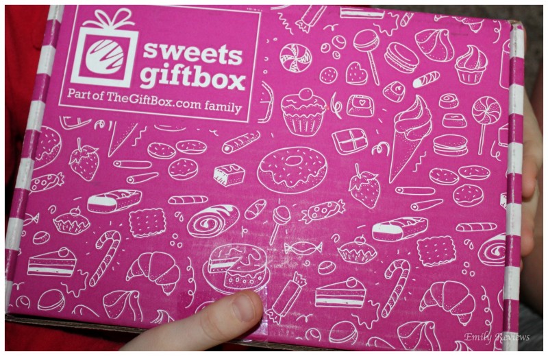 Sweets Gift Box {Monthly Subscription For The Sweet Tooth Friends In Your Life} + Discount {Emily Reviews}