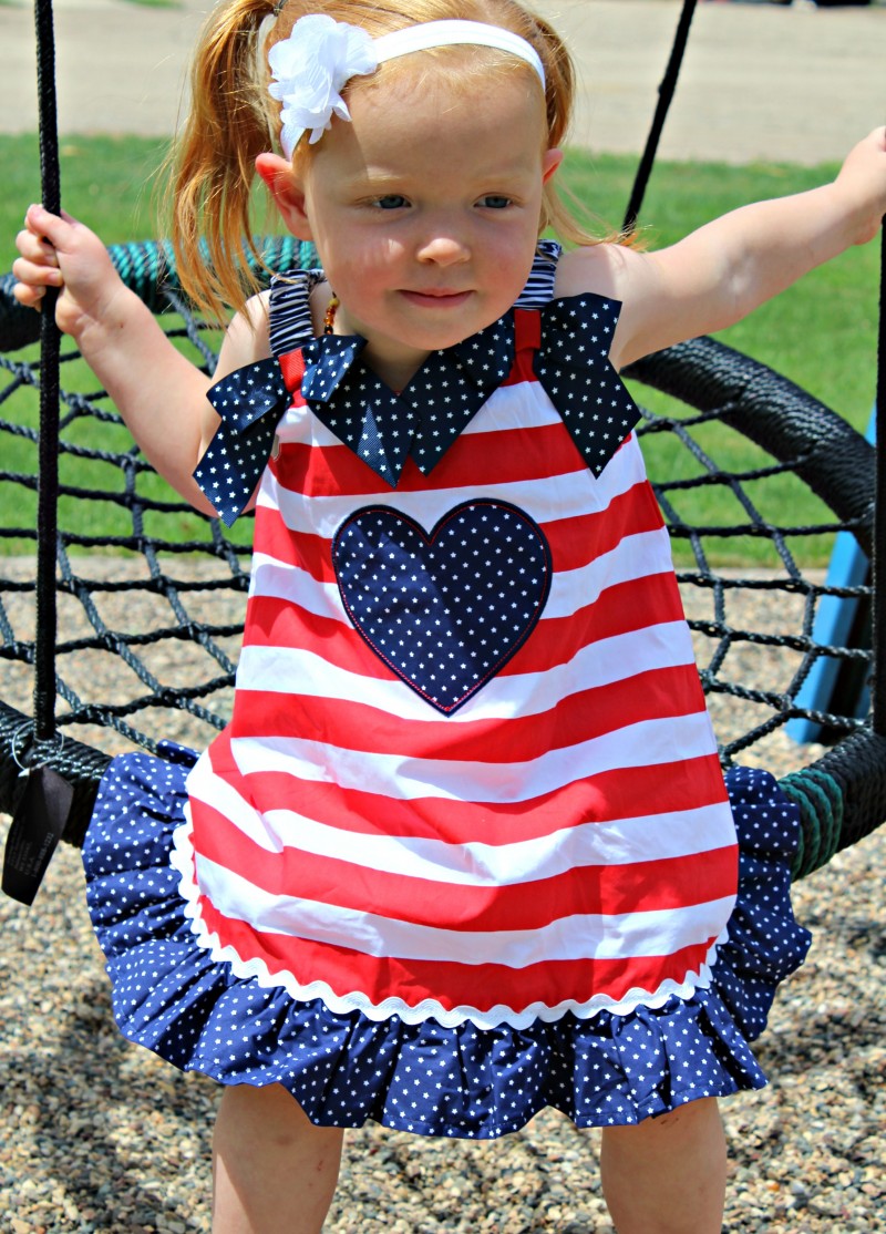 Little Me ~ Beautiful Summer & 4th Of July Outfits! {Emily Reviews}