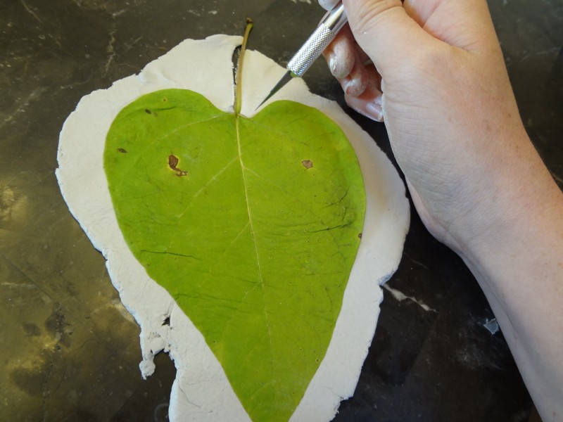 DIY Leaf bowls 