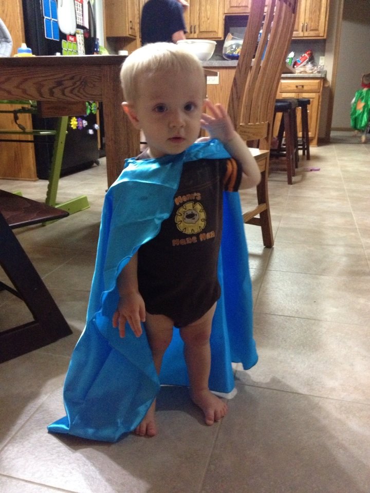 Superfly Kids Crowns, Capes, and HeroHuggers Belt Review & Gift Card ...