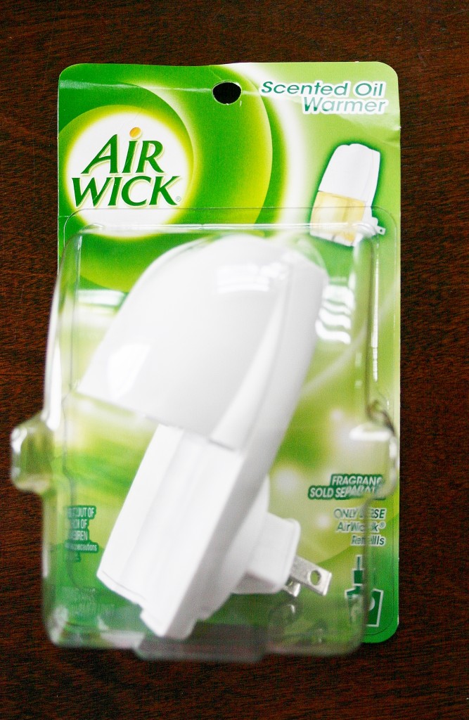 Air Wick Familiar Favorite & National Park scents Review Emily Reviews