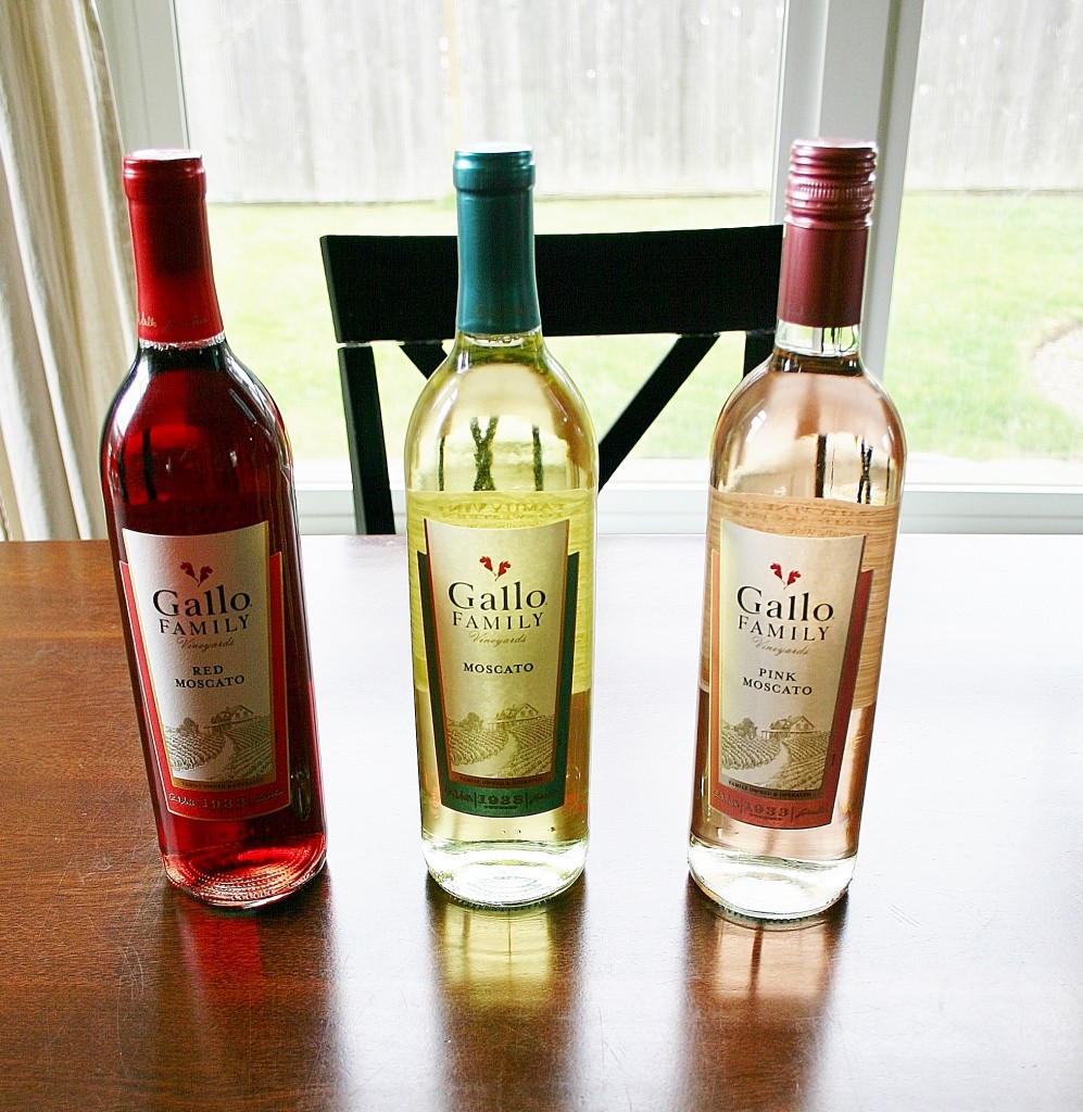gallo-family-vineyards-moscato-wine-review-emily-reviews