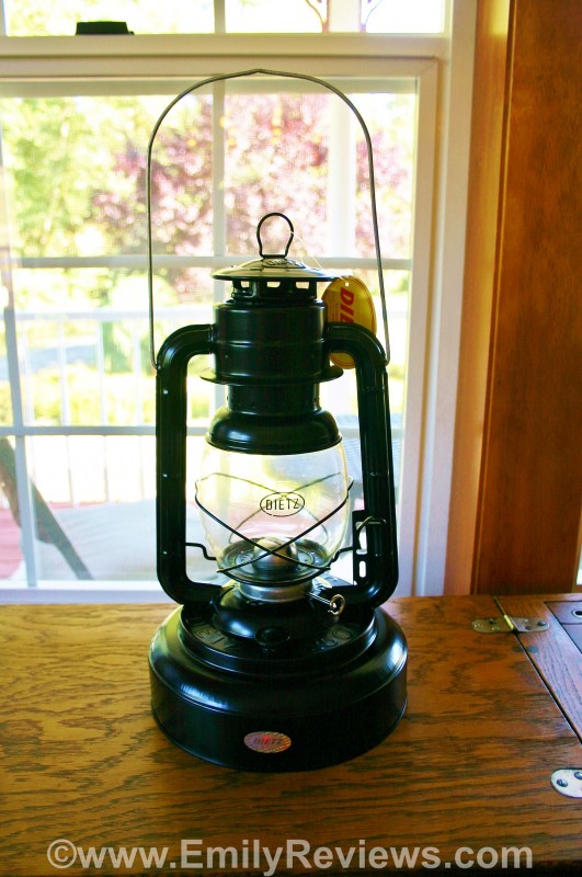 Preparing For A Power Outage With Dietz Lanterns Review Emily Reviews