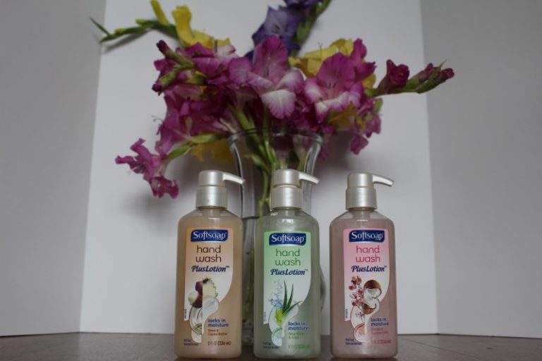 Softsoap Luxury Hand Soaps Review, Giveaway (9/10) & Fall Finger Paint