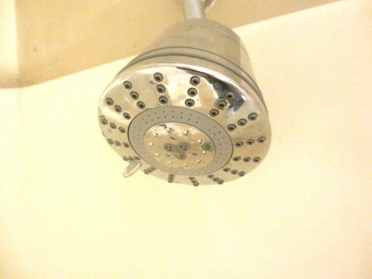 Clearly Filtered Shower Head Review & Giveaway (9/25) Emily Reviews