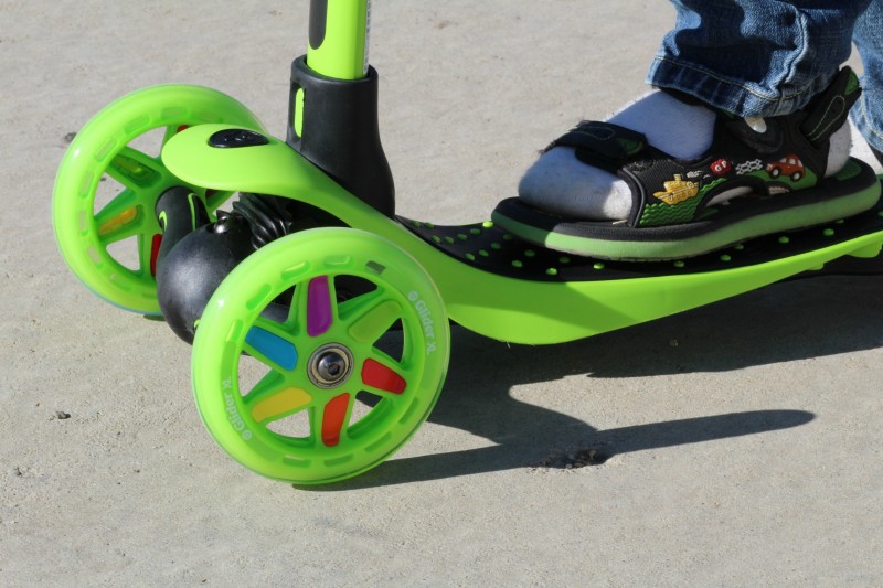 yvolution y glider scooter