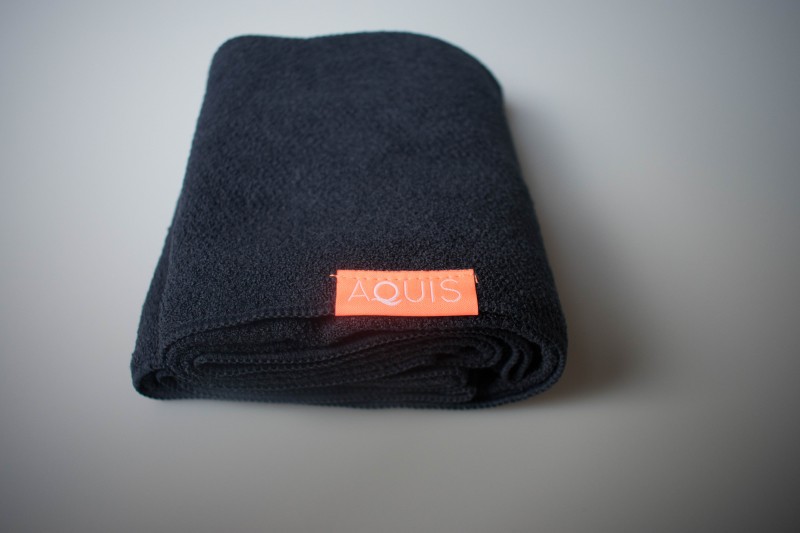 AQUIS no-friction hair towel for long hair