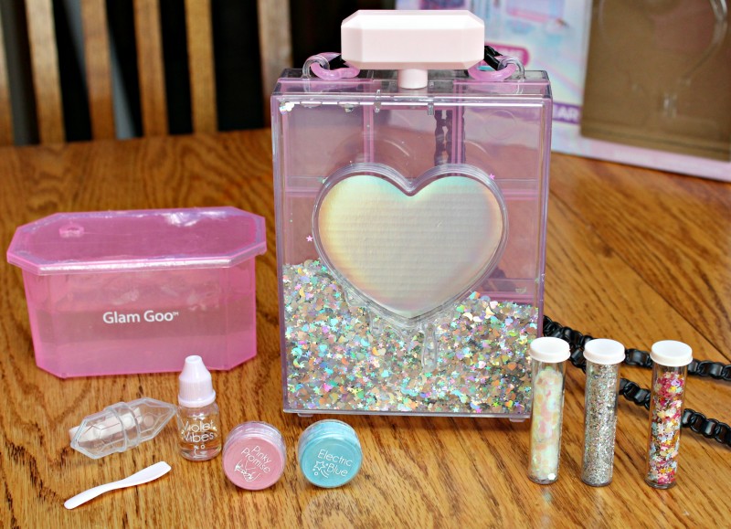 MGA Entertainment Presents New Glam Goo Slime Kits!
