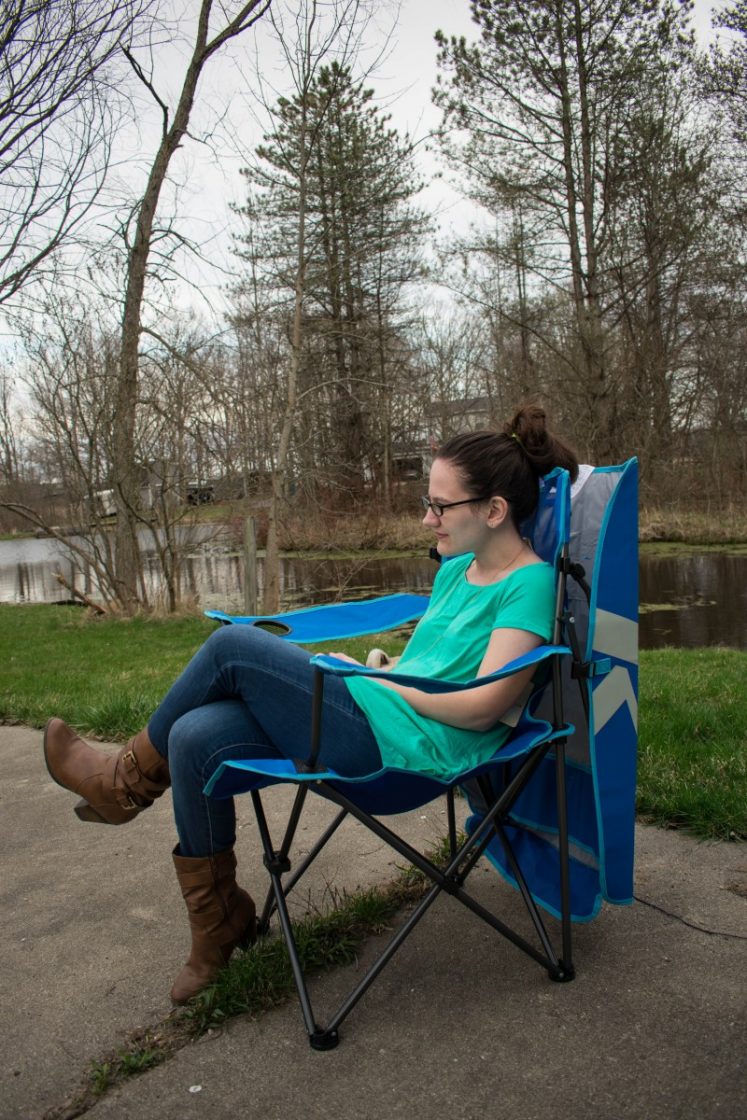 Kelysus canopy chair with canopy down