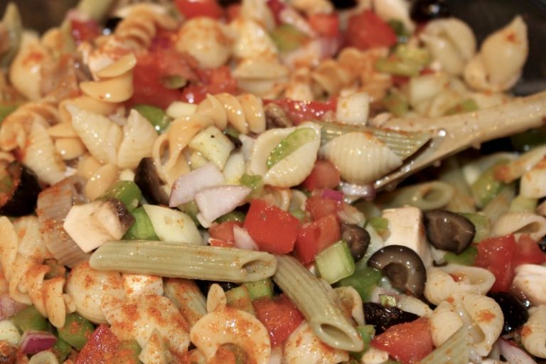 Grandma's Zesty Italian Veggie Pasta Salad Recipe | Emily Reviews