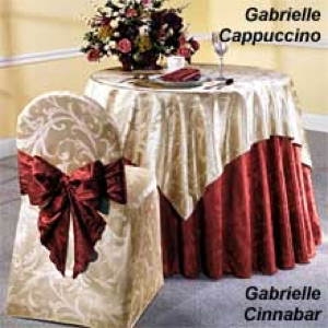 Bright settings tablecloths