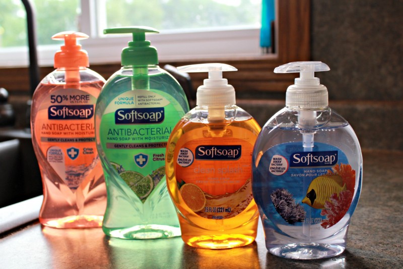 End The Summer On The Right Foot With Softsoap
