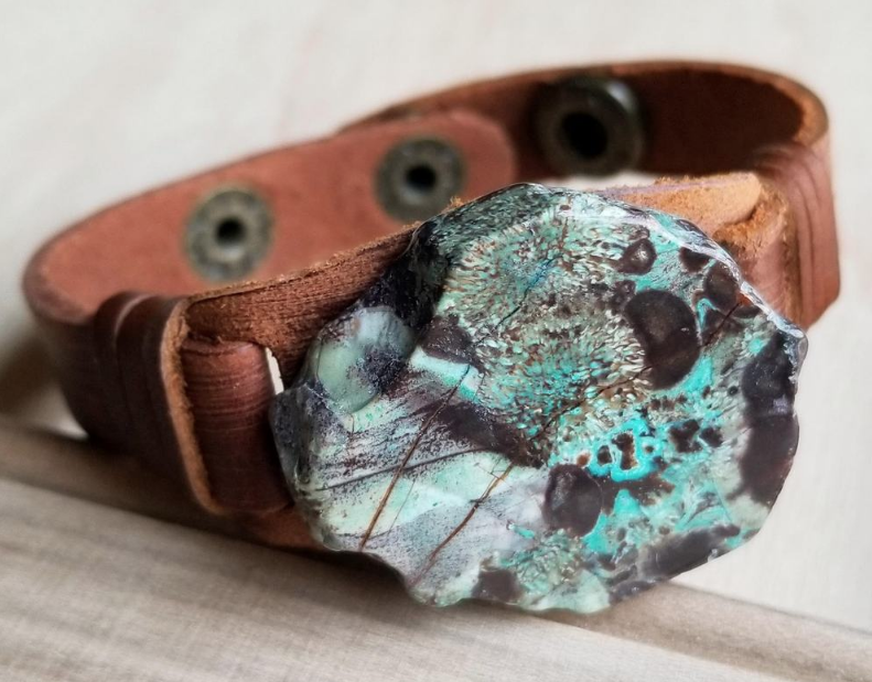 The Jewelry Junkie Ocean Agate Slab on Narrow Leather Cuff 005K