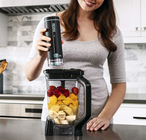 Ninja Smart Screen Blender DUO with FreshVac Technology, 1400-Peak-Watt Base, 7 Auto-iQ Programs, and Touchscreen Display (CT661V), Black