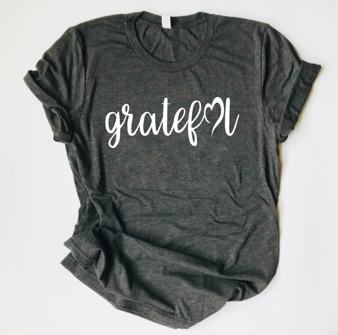 Saylor Design Co. "GRATEFUL HEART" TRIBLEND T SHIRT