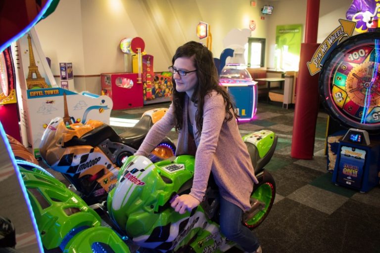 Why We Love The Newly Remodeled Chuck E Cheese's In Portage, Michigan