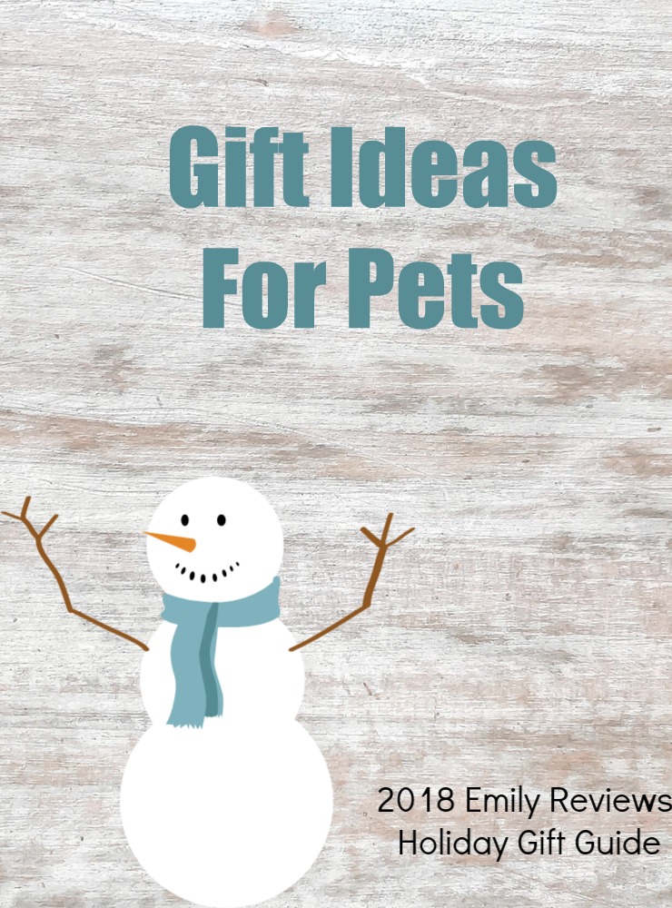 Gift ideas for pets. Gift guide for cats and dogs.