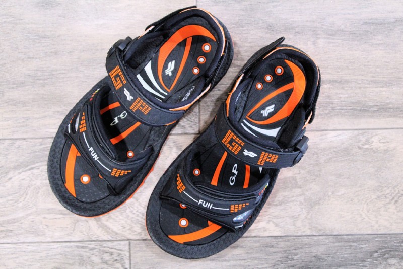 Gold Pigeon Kids Sandals {Review}