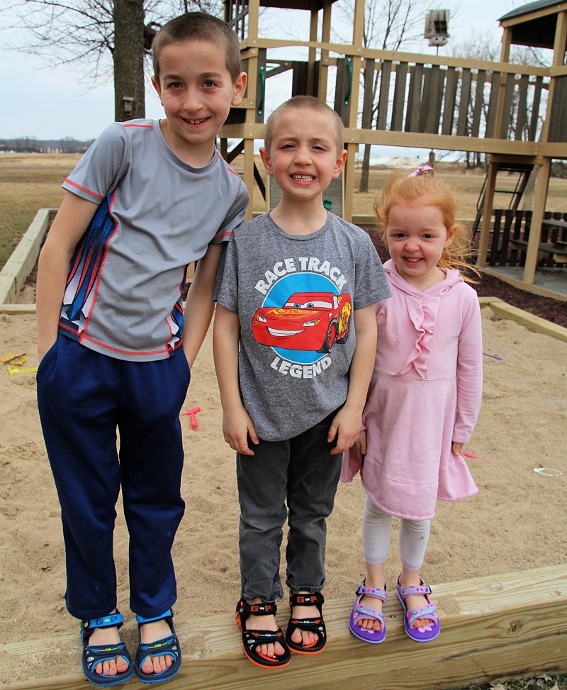 Gold Pigeon Kids Sandals {Review}