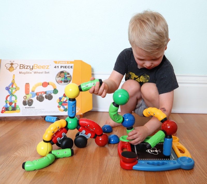 STEM Magnetic Building Set MagStix by BizyBeez Review Giveaway