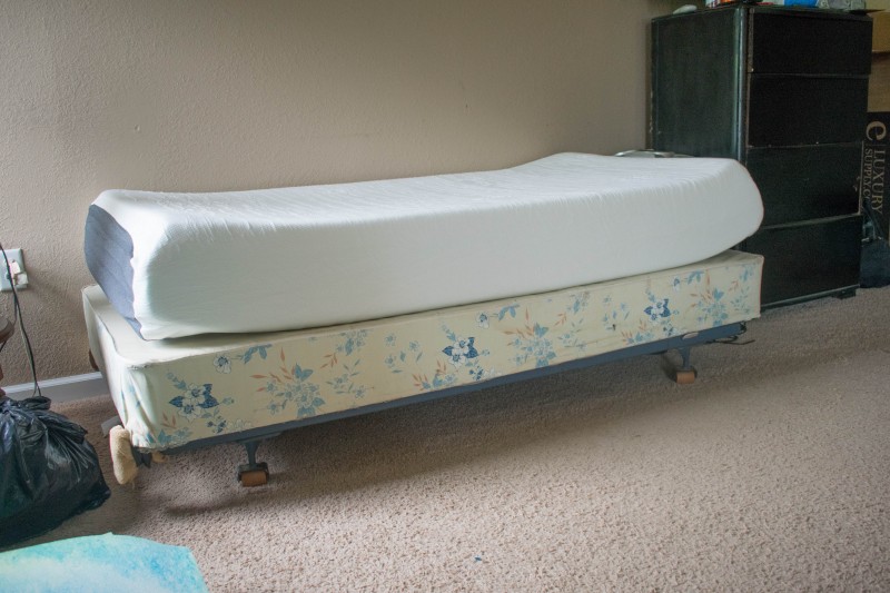 eLuxury gel mattress review