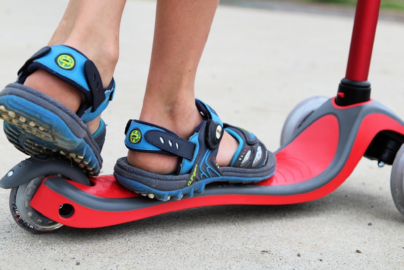 Globber Primo 3-Wheel Kids Scooter