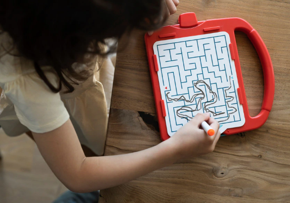 Chuckle & Roar Mega Maze - Portable Travel Mazes