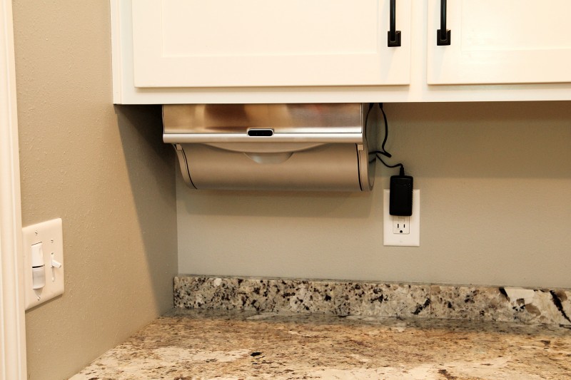 Introducing the Holiday's Hottest Kitchen Gadget: the Innovia® Automatic  Paper Towel Dispenser