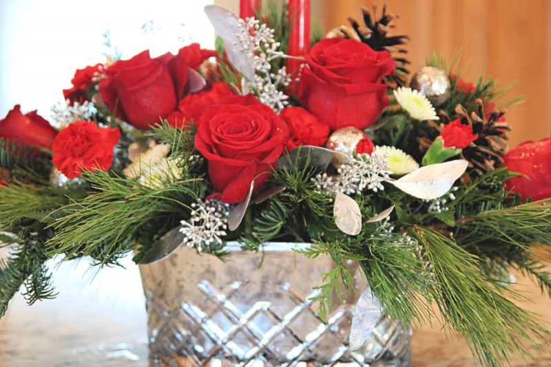 Teleflora NEW Holiday 2019 Bouquet {+ Giveaway!}