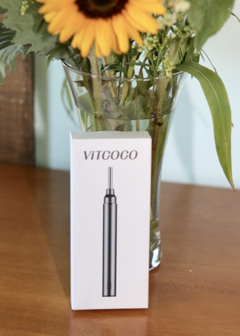 VITCOCO Wireless Otoscope Lets You Look Inside Your Own Ears! {Review