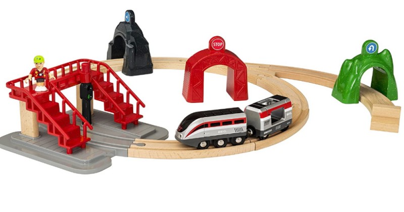BRIO World - 33873 Smart Tech Engine Set with Action Tunnels