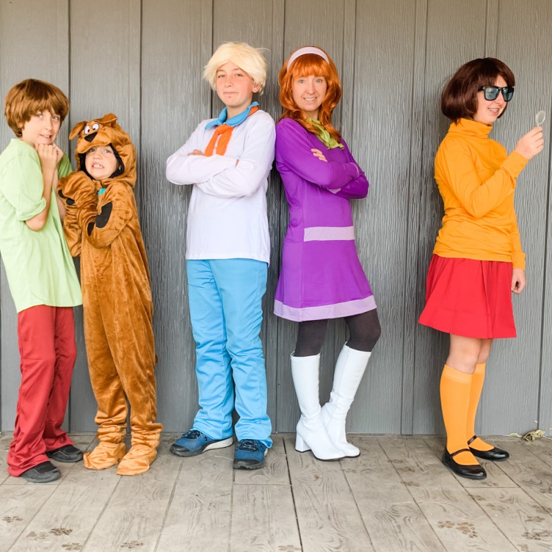 Scooby Doo Family Halloween Costumes