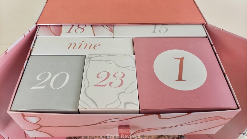 Beauty Advent Calendar, Cosmetics, Beauty Tools, Facemask, Hair care, Skin Care, Women's Gifts