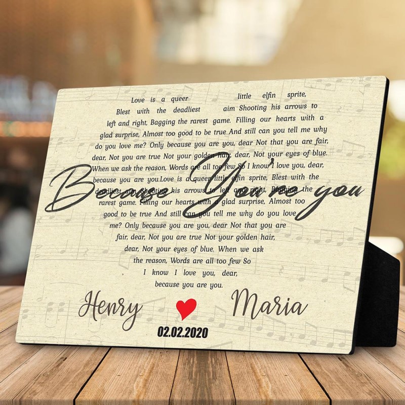 heart-shaped-custom-song-lyrics-desktop-plaque-01