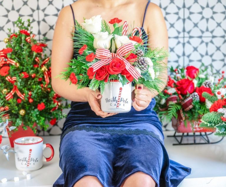 Teleflora Brings The Magic Of The Holidays To You With Flowers Emily