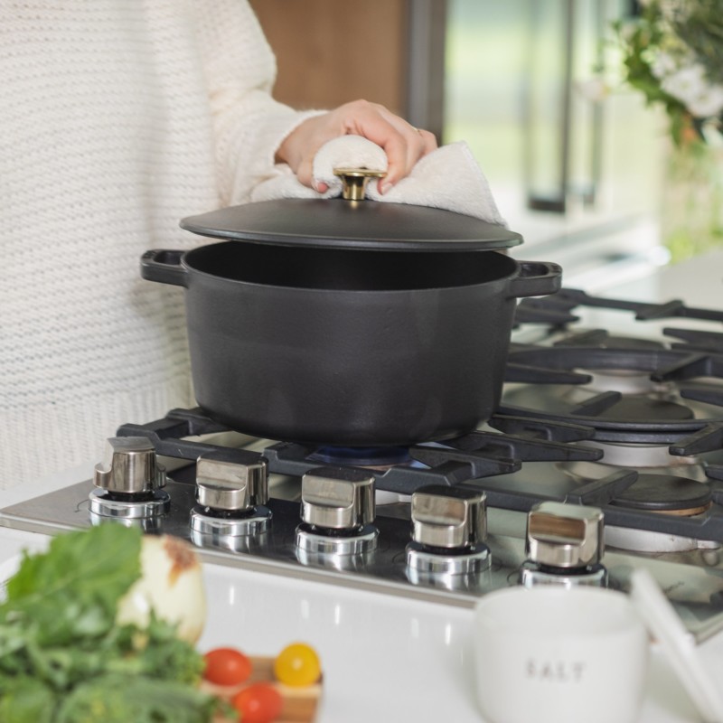 Shades Of Green Cast Iron Dutch Oven