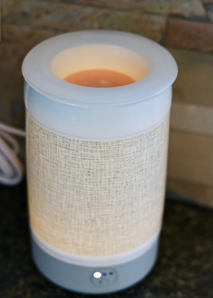 Happy Melts Ceramic Warmer & Cocktail Inspired Scented Wax Melts