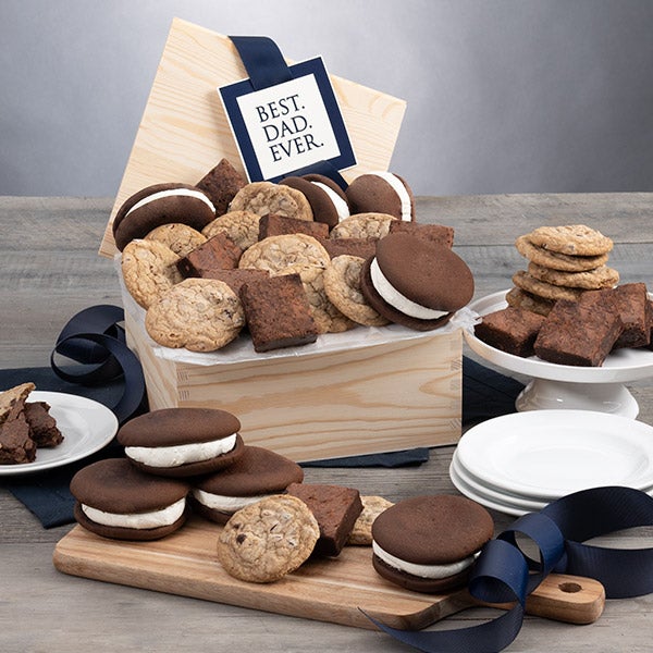 Gourmet gift basket for father's day