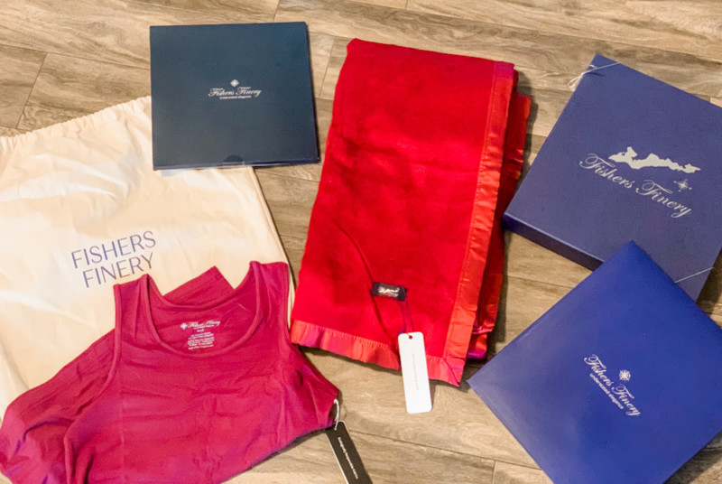 Fishers Finery Silk Pillowcases, Athleisure & Luxury Clothing (+ Giveaway!)