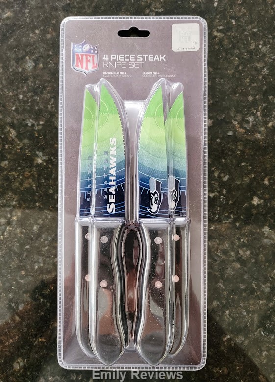 https://www.emilyreviews.com/wp-content/uploads/2021/11/NFL-Steak-Knives.jpeg